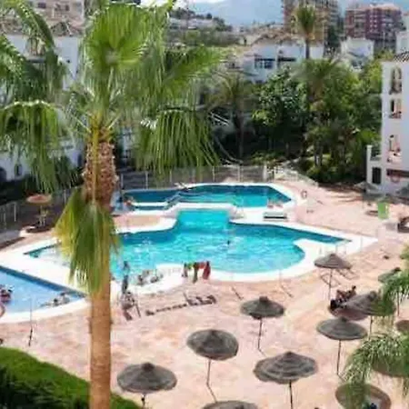 Precioso 3bdr A 50 M De La Playa Apartamento Benalmádena